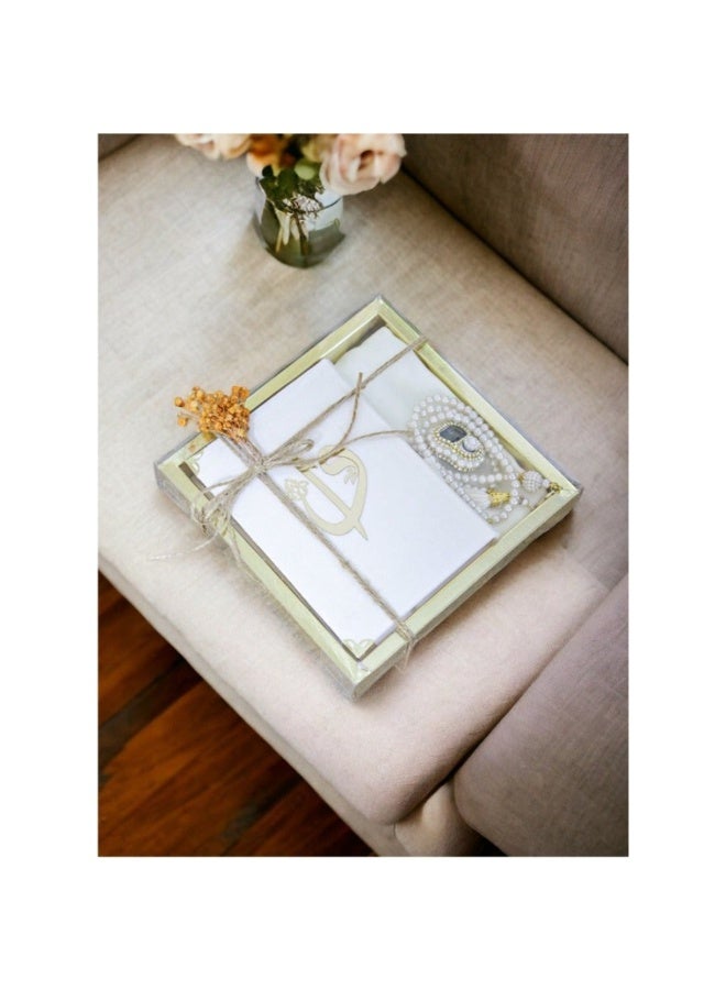 هدية إسلامية رمضانية للفتيات المؤمنات: طقم هدايا أبيض فاخر يتضمن مصحفًا مخمليًا، ومسبحة إلكترونية، ومسبحة خرز متعددة الألوان. - Image 1